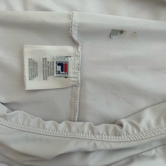 White Fila tennis or golf skort - Size M - Picture 4 of 9